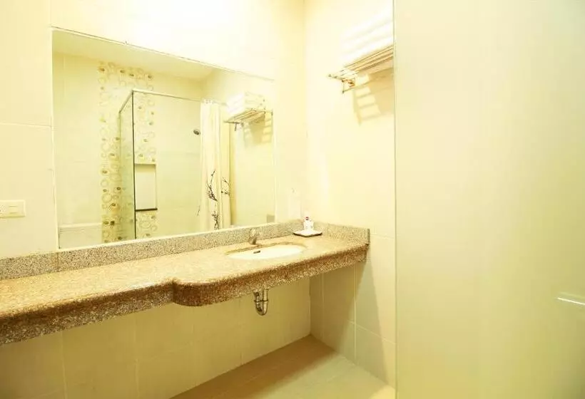 Hotelli Collection O Sweet Karina Bandung