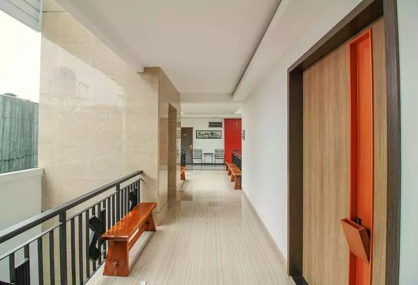 Hotelli Collection O Sweet Karina Bandung