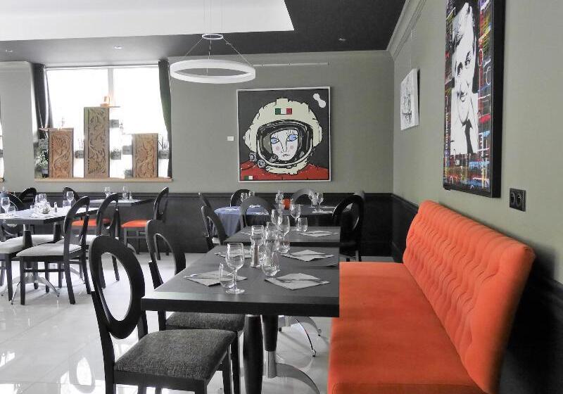 Отель Grand Hôtel Brive