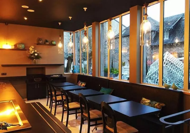 ホテル Grand Hôtel Brive