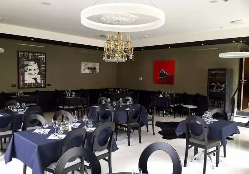 ホテル Grand Hôtel Brive