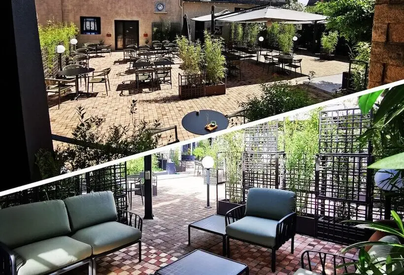 ホテル Grand Hôtel Brive