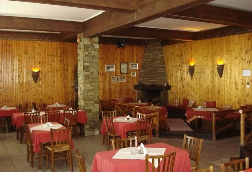 בית מלון כפרי Hani Zisi