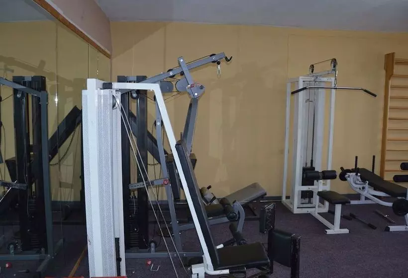 בית מלון כפרי Hani Zisi