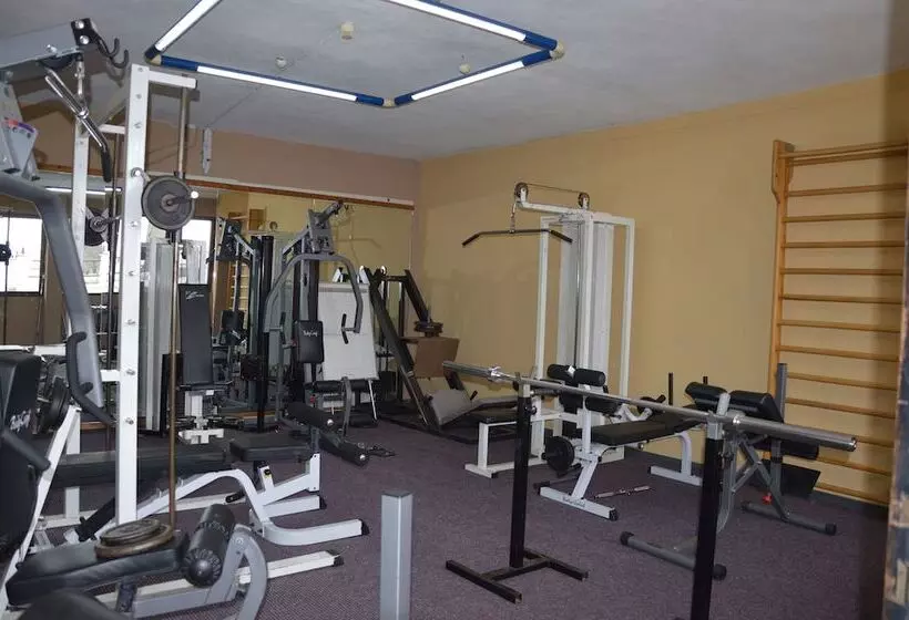 בית מלון כפרי Hani Zisi