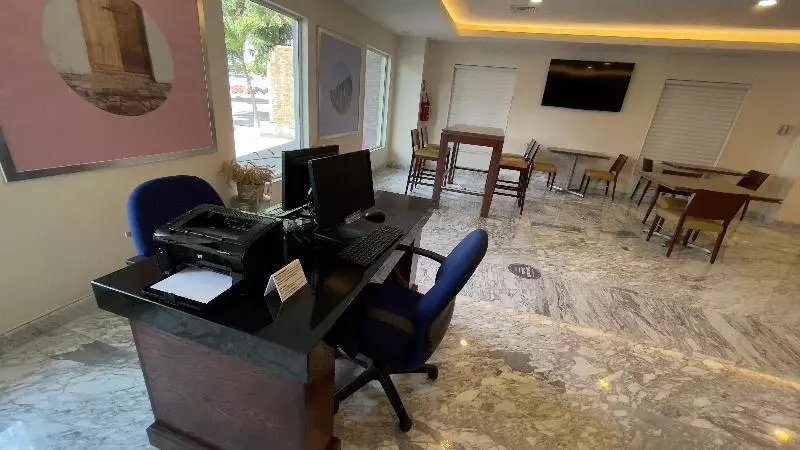 Отель Holiday Inn Express Culiacan, An Ihg