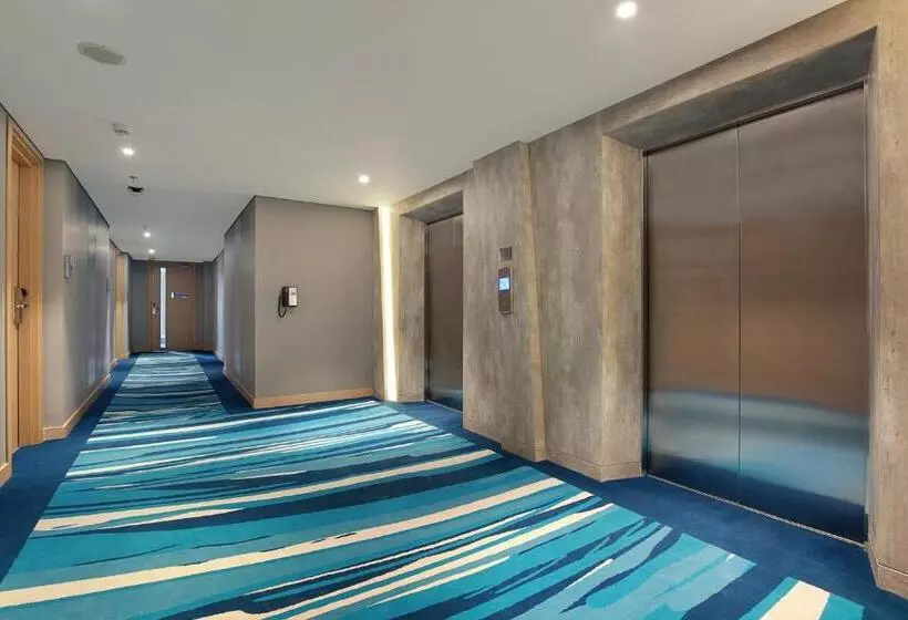 ホテル Holiday Inn Express Jakarta Wahid Hasyim, An Ihg