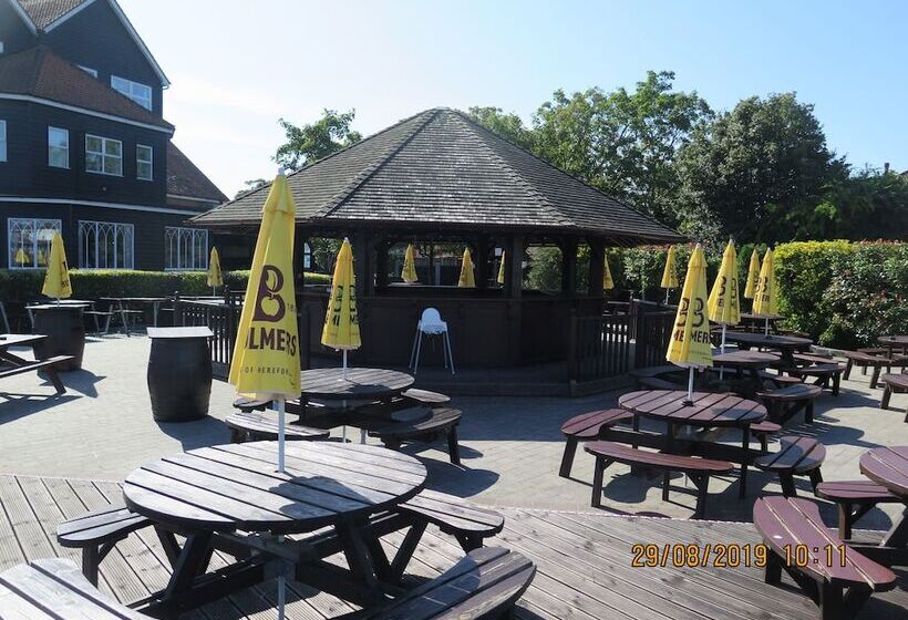 בית מלון כפרי Oyster Fleet