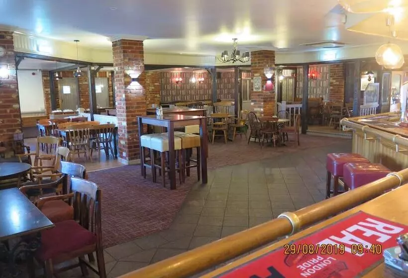 Отель Oyster Fleet