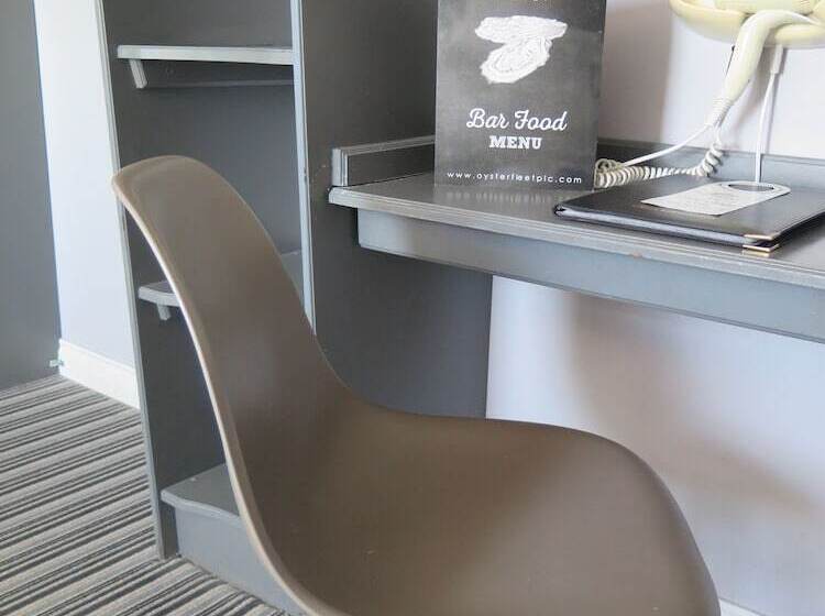 בית מלון כפרי Oyster Fleet