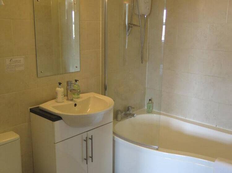 בית מלון כפרי Oyster Fleet