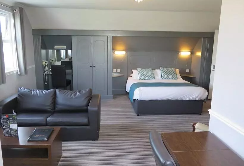 Отель Oyster Fleet