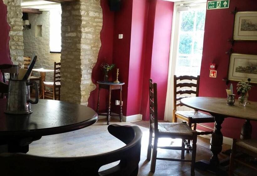 호텔 The Bathurst Arms