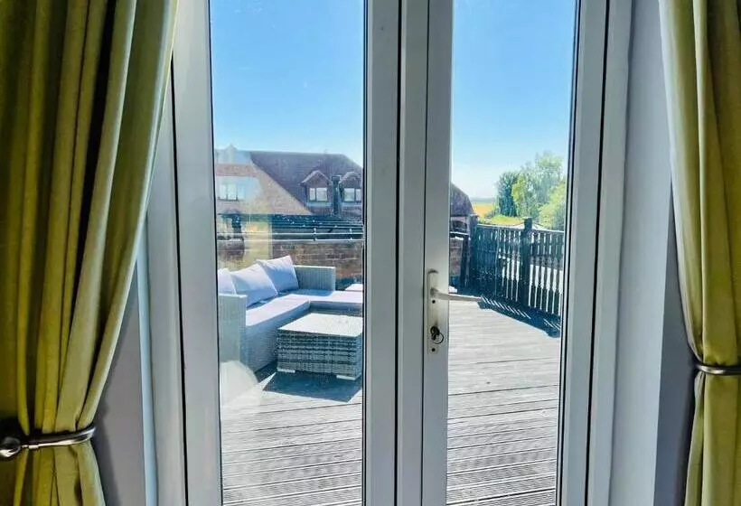 ホテル The Railway Inn