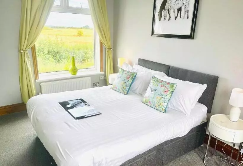 ホテル The Railway Inn