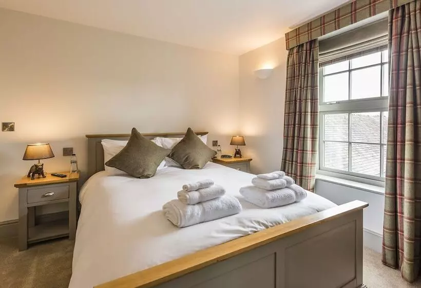 בית מלון כפרי The Rodney