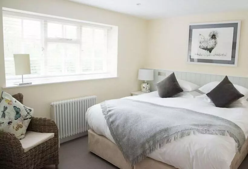 Отель The Turtley Corn Mill