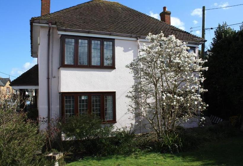 Mulberry Cottage B&b