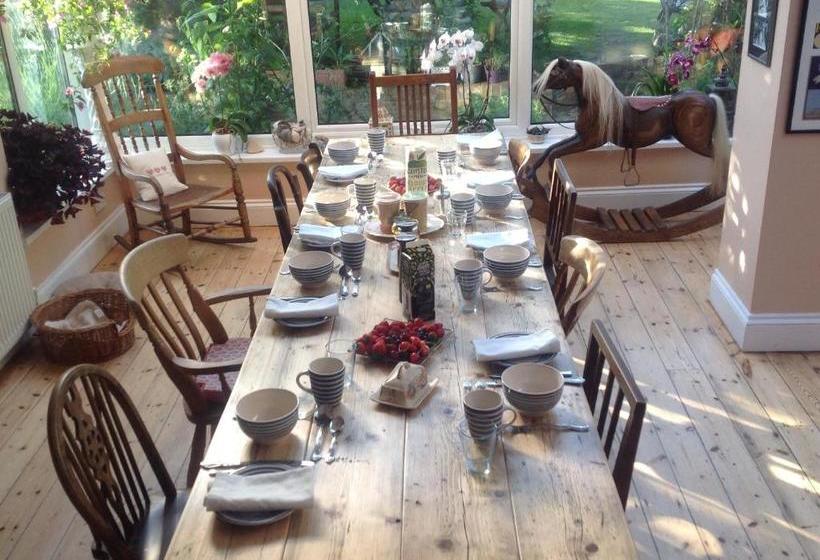 Mulberry Cottage B&b