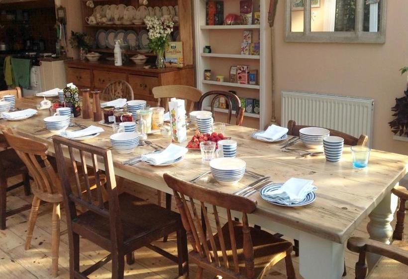 Mulberry Cottage B&b