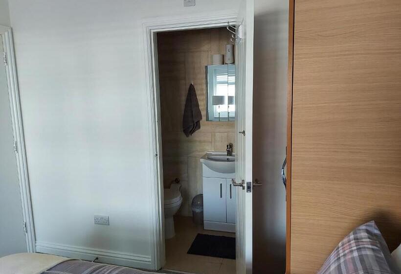 펜션 Apple House Wembley