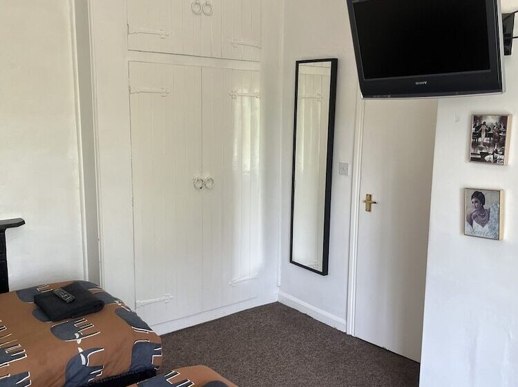 Пансион Beverley Budget Inn