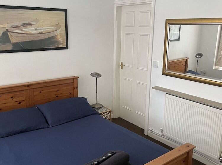 Пансион Beverley Budget Inn