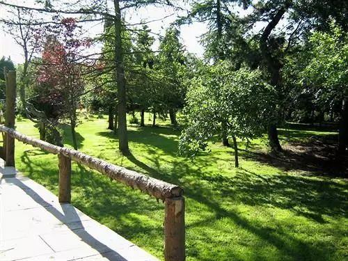 ペンション Foxwood Guest House