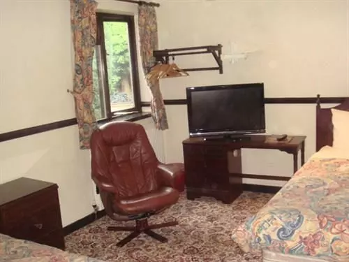 ペンション Foxwood Guest House