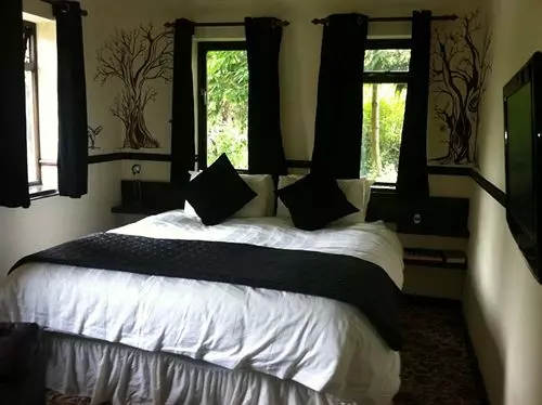 ペンション Foxwood Guest House