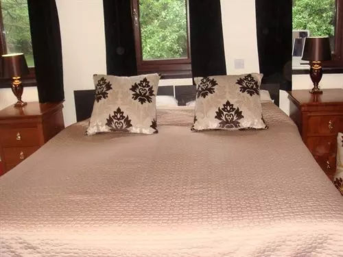 ペンション Foxwood Guest House