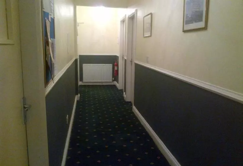 Majatalo Mill Dam Guest House