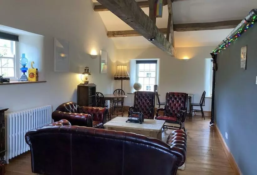 Riverside Bed & Breakfast