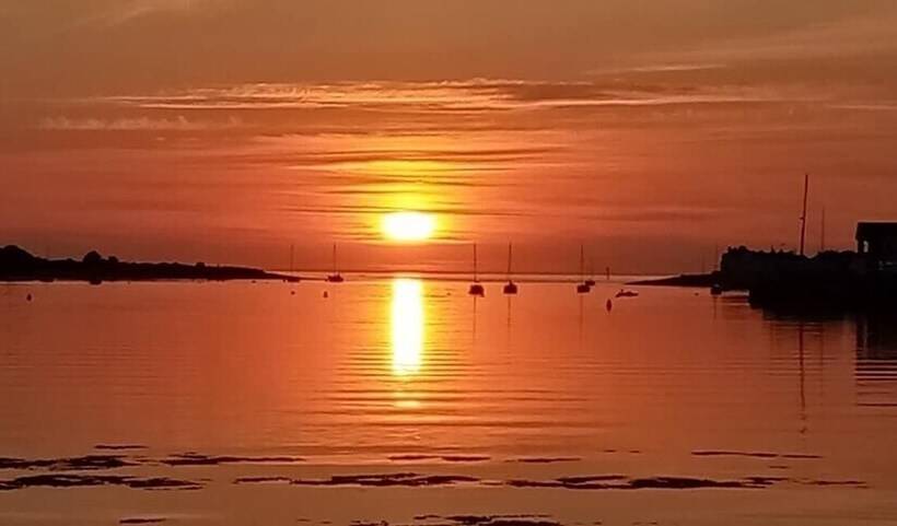 Superb Cintra Beachside Apartments