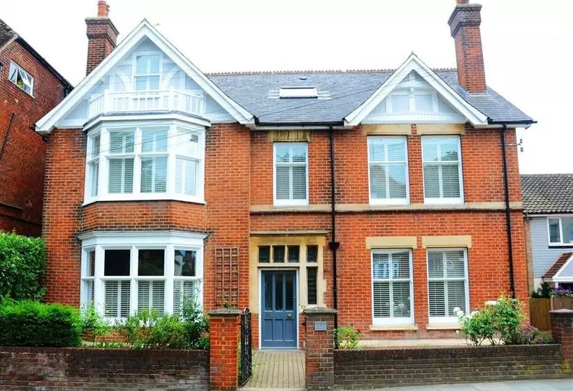 The Retro B&b
