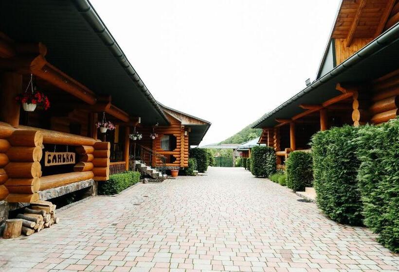 فندق صغير Chudodievo In Chynadievo Mini