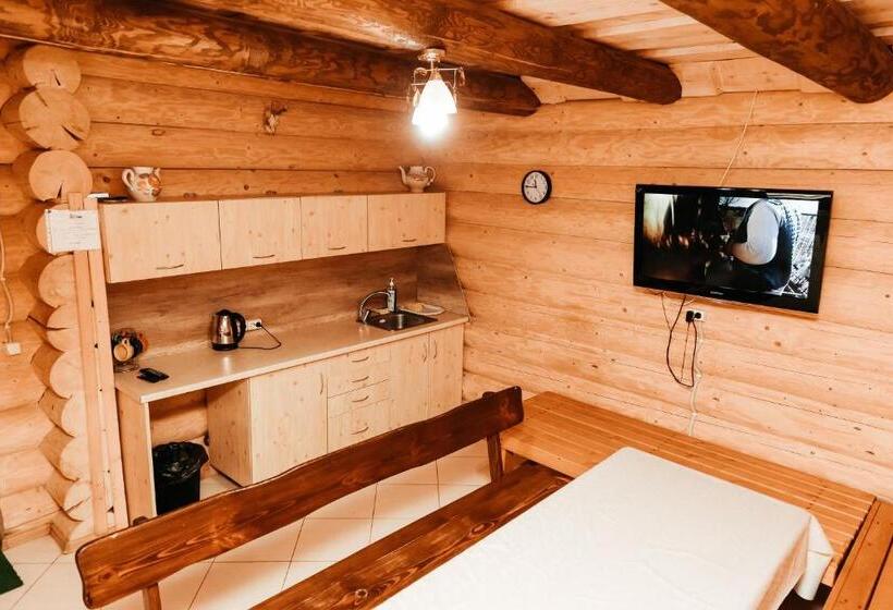 فندق صغير Chudodievo In Chynadievo Mini