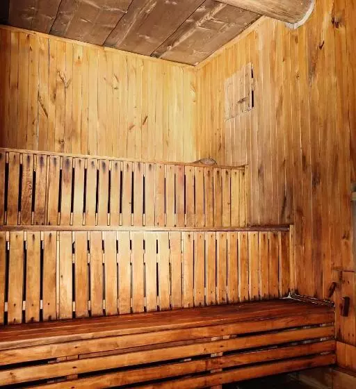 Retkeilymaja Chudodievo In Chynadievo Mini