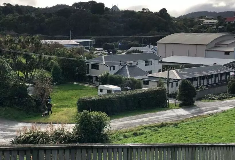 ユースホステル Stewart Island Backpackers
