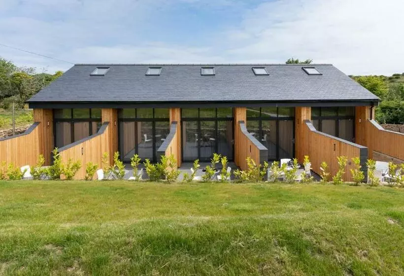 Majatalo Beautiful 1bd Lodge In The Cornish Countryside