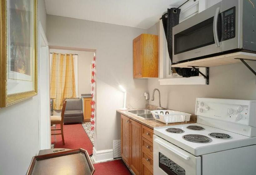 膳宿费 Room #2 Downtown Ottawa