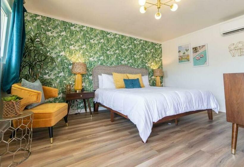 ユースホステル Palm Springs Room At The Groovy Nomad Motel