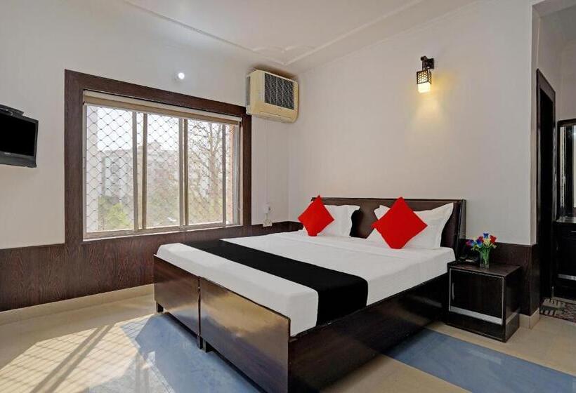 Super Hotel O Tapovan Near Deacon Valley