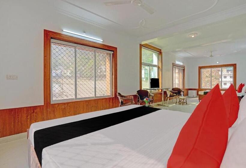 Super Hotel O Tapovan Near Deacon Valley