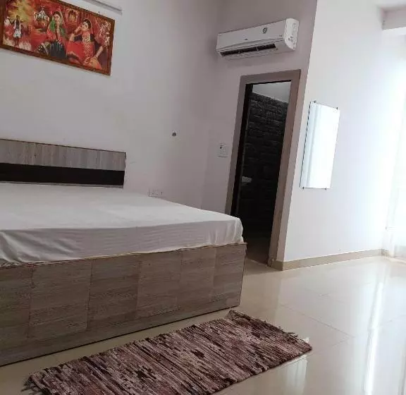 Hotelli Oyo 70092  Maharaja