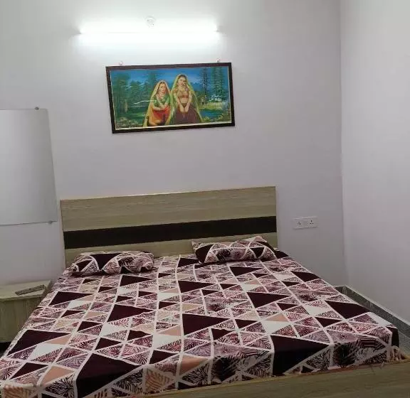 Hotelli Oyo 70092  Maharaja