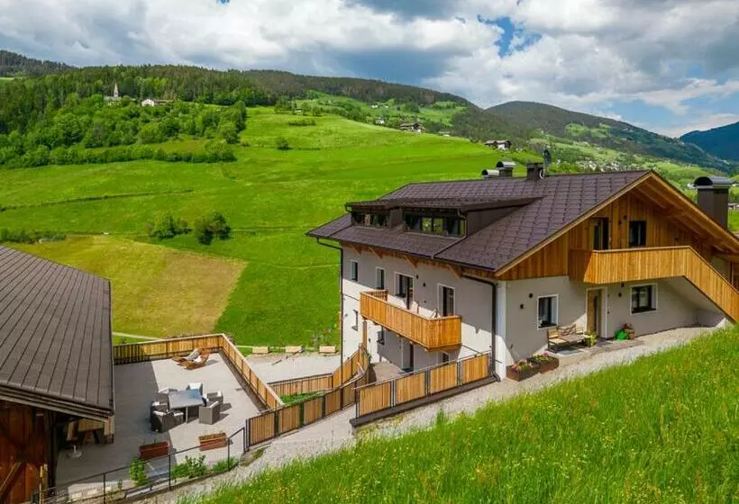 ホテル Planerhof Apartment Alpenrose
