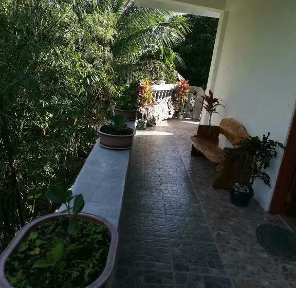 ペンション Anvel Homestay