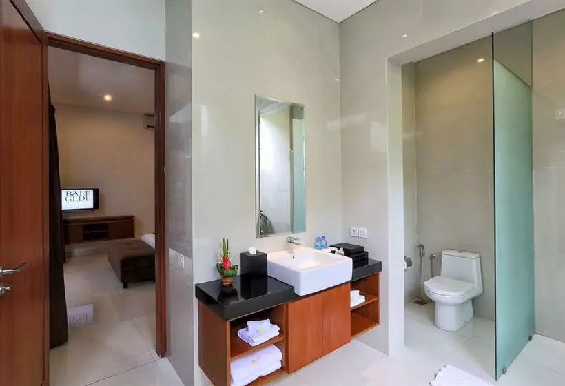 Bale Gede Villa