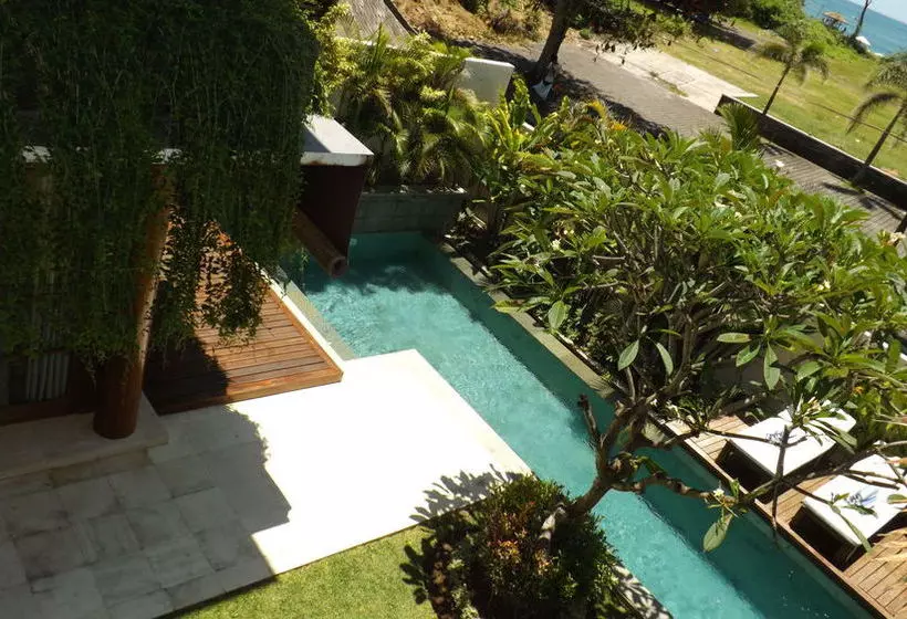 Bale Gede Villa